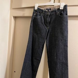 Burberry jean size 4